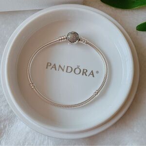 Pandora Sparkling Heart Clasp Snake Chain Bracelet – 17cm